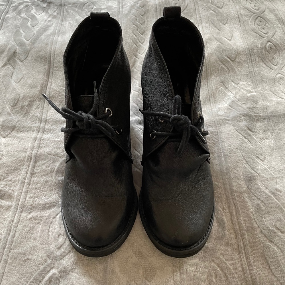 Campbell Heel Boots